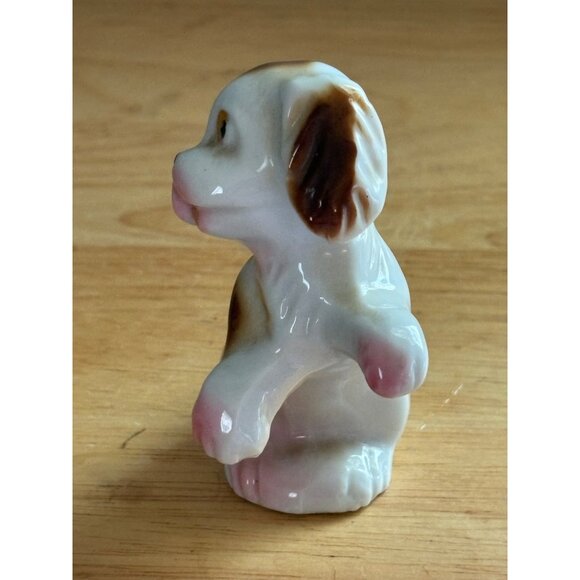 Vintage Hand-Painted Ceramic Dog Puppy Spaniel Figurine Brown & White Japan - Picture 2 of 7
